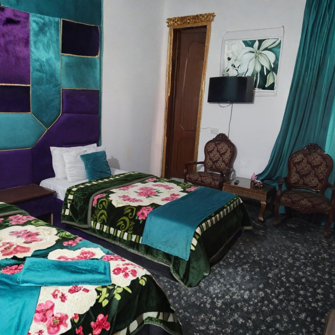 Top 10 Places to Visit Near Noor INN Guest House in Lahore